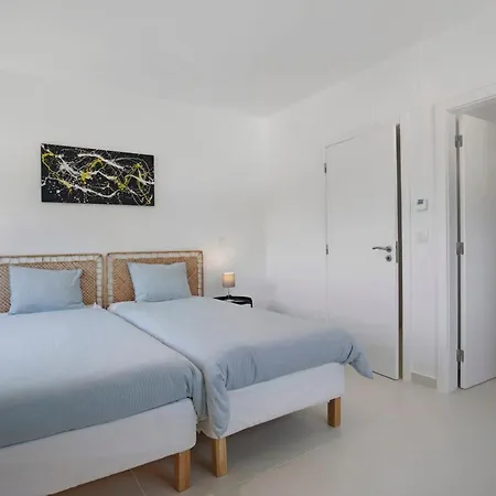 Peace House - 8 Βίλα *