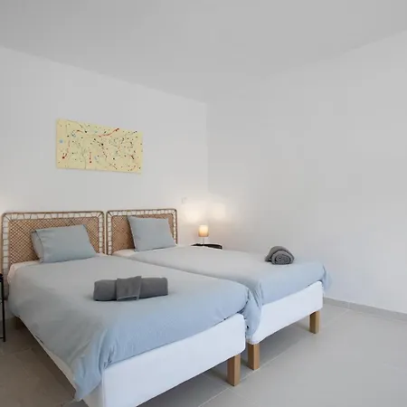 Peace House - 8 * Lourinha (Lisbon)