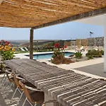 فيلة Peace House *