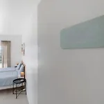 فيلة Peace House *