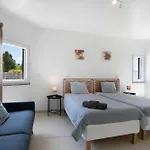 Peace House فيلة