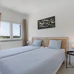 Peace House * لورينها