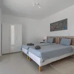 Peace House فيلة